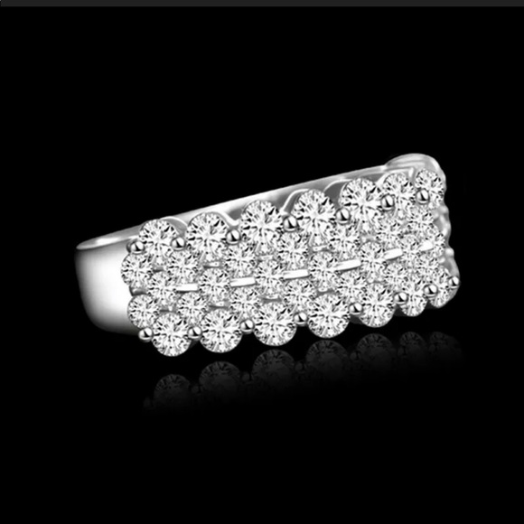 New Women’s Sterling Silver Diamond Bridal Ring - Picture 3 of 9